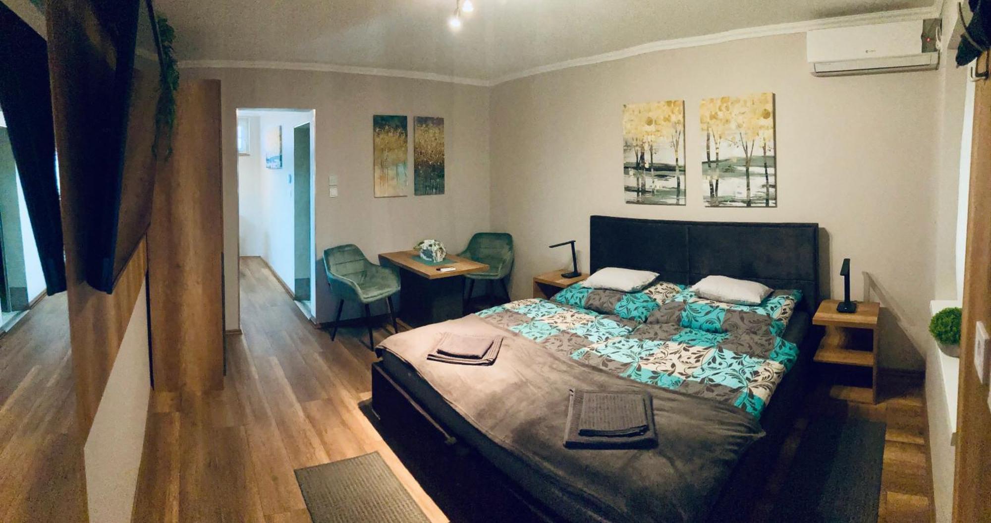 Spengler Apartman Harkány Szoba fotó